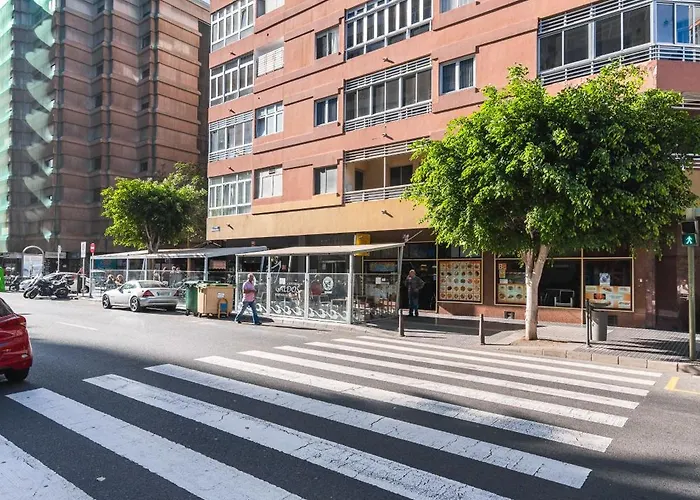 Apartament Mesa Y Lopez Deluxe *