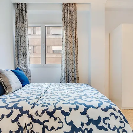 Apartamento Mesa Y Lopez Deluxe *