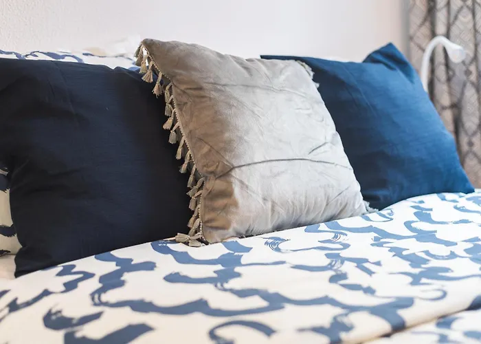 Mesa Y Lopez Deluxe 公寓 *