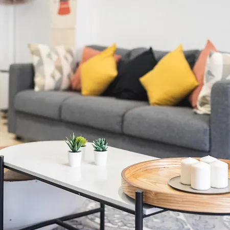 Mesa Y Lopez Deluxe Lägenhet