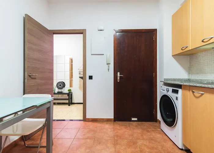 Mesa Y Lopez Deluxe Lägenhet *